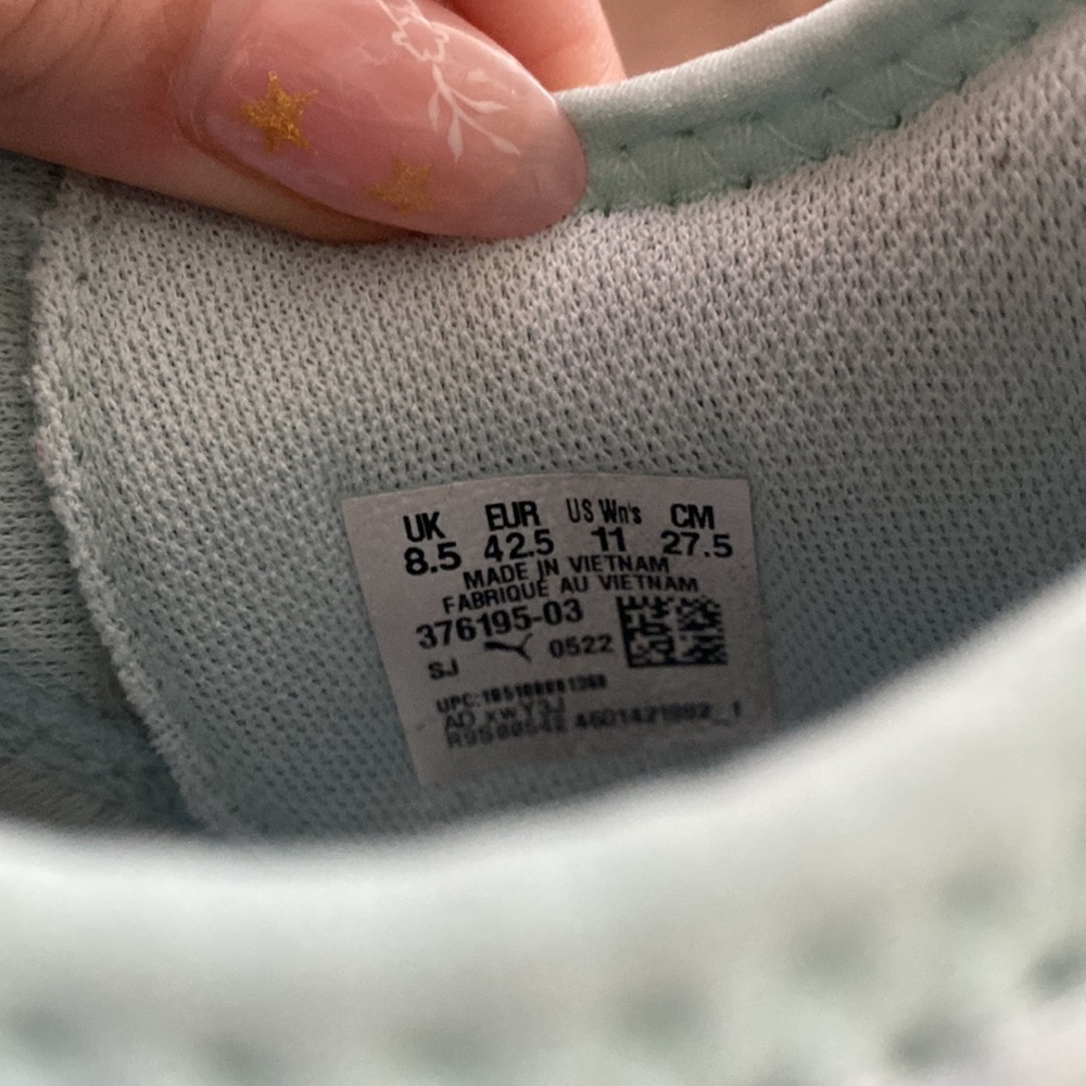 Blue Puma Sneakers - Picture 3 of 5